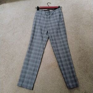 Elle Black and White Checkered Pants